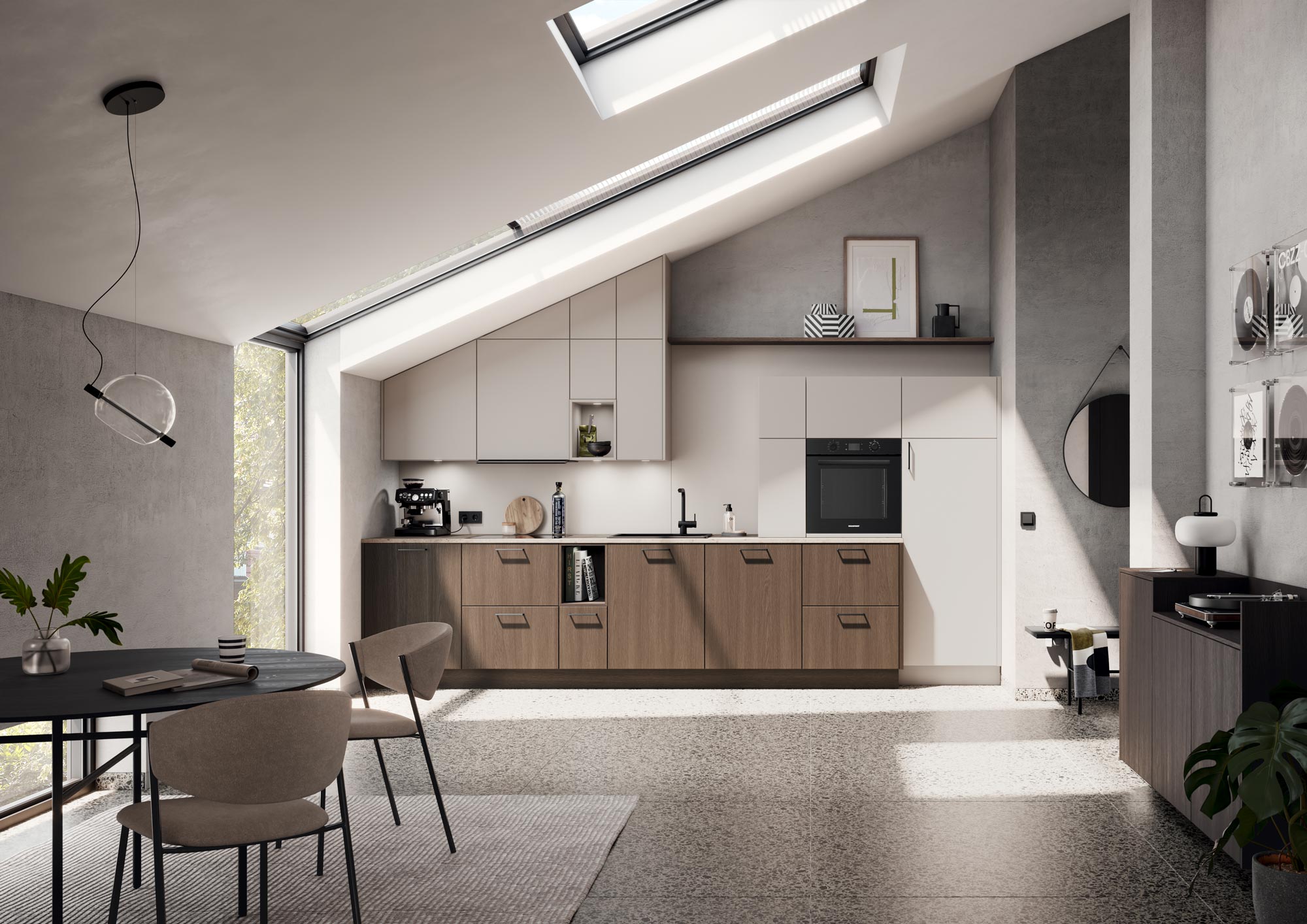 Moderne Küche mit schräger Decke, Oberlicht, Schränken in Holzoptik und Weiß, Einbaubackofen, kleinem Esstisch mit Stühlen, minimalistischer Einrichtung und großem Fenster, das Tageslicht hereinlässt – eine durchdachte Küchenplanung sorgt dafür, dass jedes Element Funktionalität mit zeitgemäßem Stil verbindet.